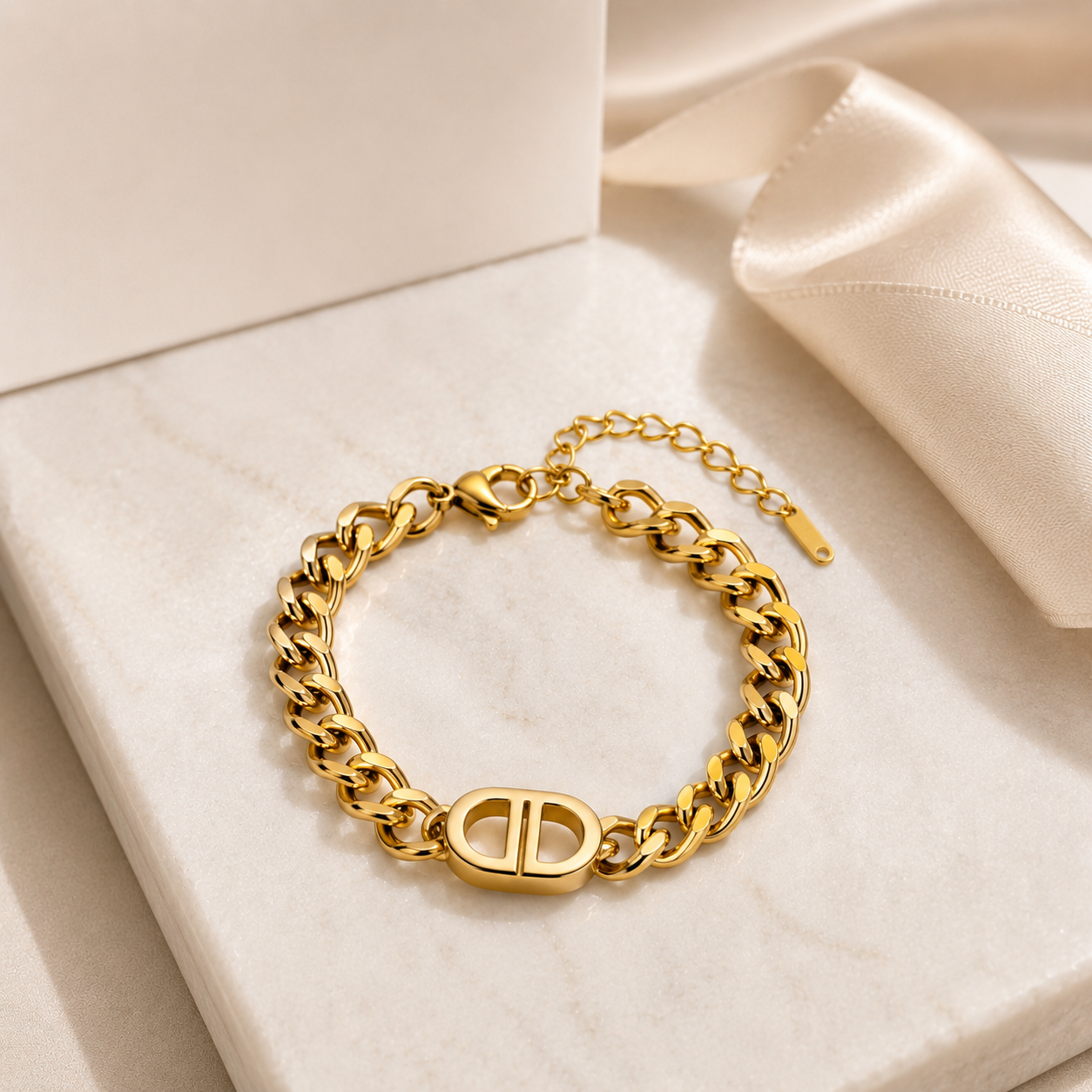 Sovereign Chain Bracelet